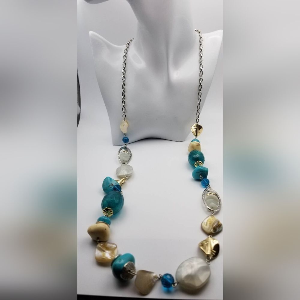 3/$20 Innocent intentions mother‎ of pearl necklace